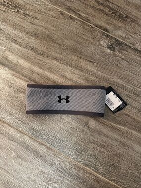 Under Armour Light Gray and Dark Gray Performance Headband